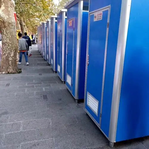 十月田镇移动公厕租赁